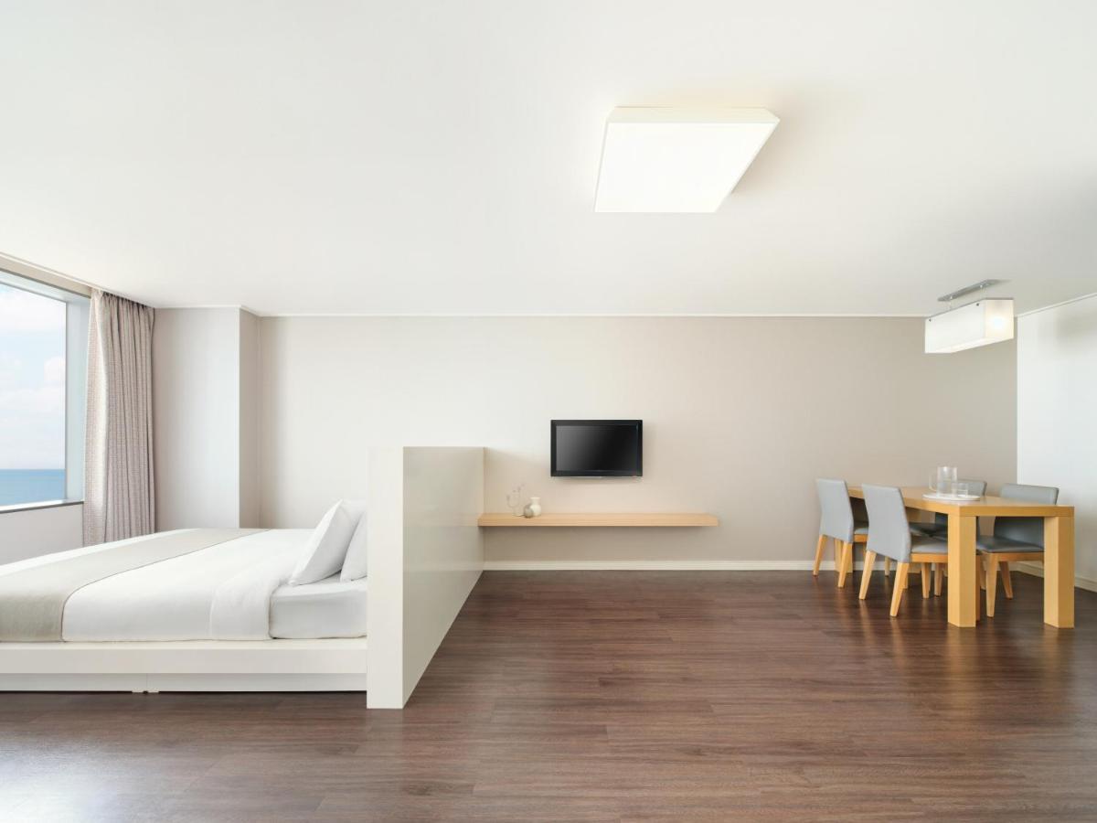 Hanwha Resort Haeundae Пусан Екстериор снимка