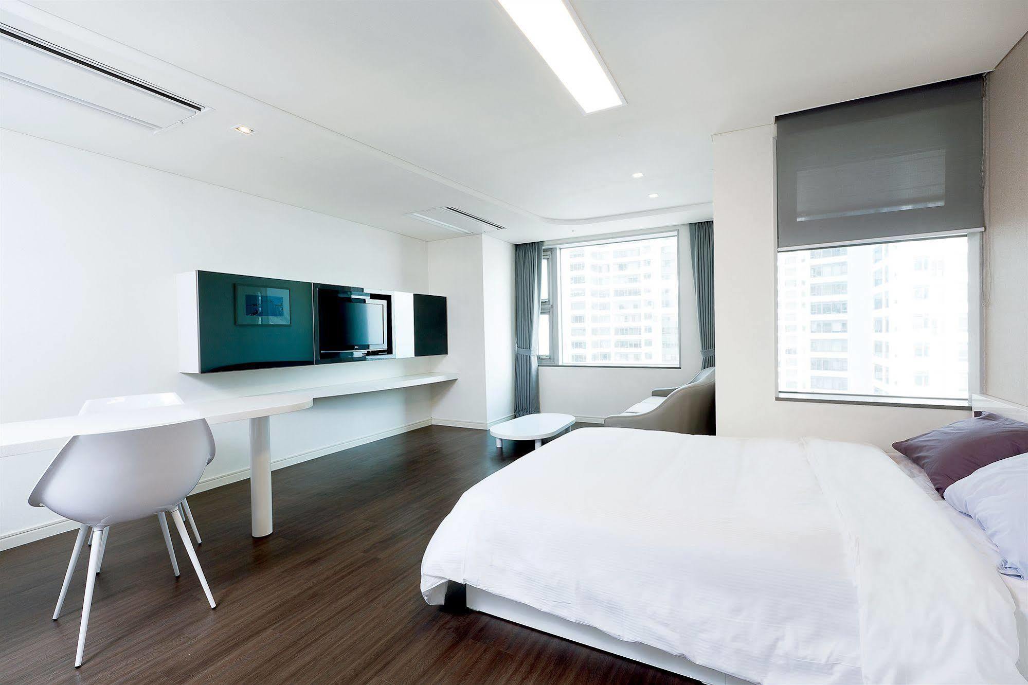 Hanwha Resort Haeundae Пусан Екстериор снимка