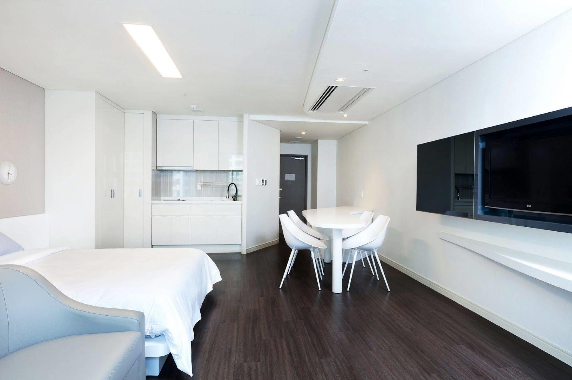 Hanwha Resort Haeundae Пусан Екстериор снимка