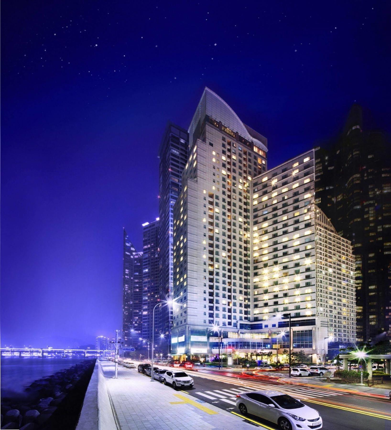 Hanwha Resort Haeundae Пусан Екстериор снимка